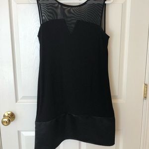 Little black (formal) dress